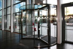 Full glass_IQ building Ostarva_Steko 2012 (3)